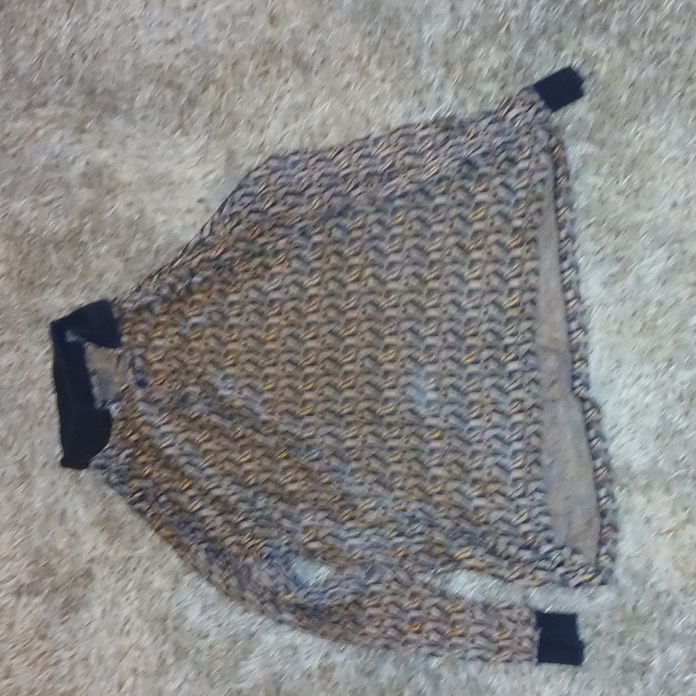 Patterned Long Sleeve Top - Picture 2 of 6